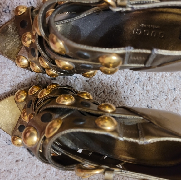 Designer GUCCI BAROUSHKA Strappy Peep Hole Sandals Authenticated! - Picture 5 of 9